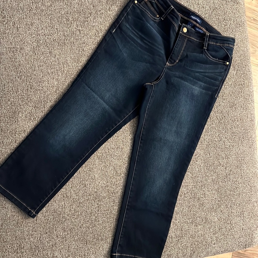 Bandolino Denim Stretch Ankle Capris - size 8